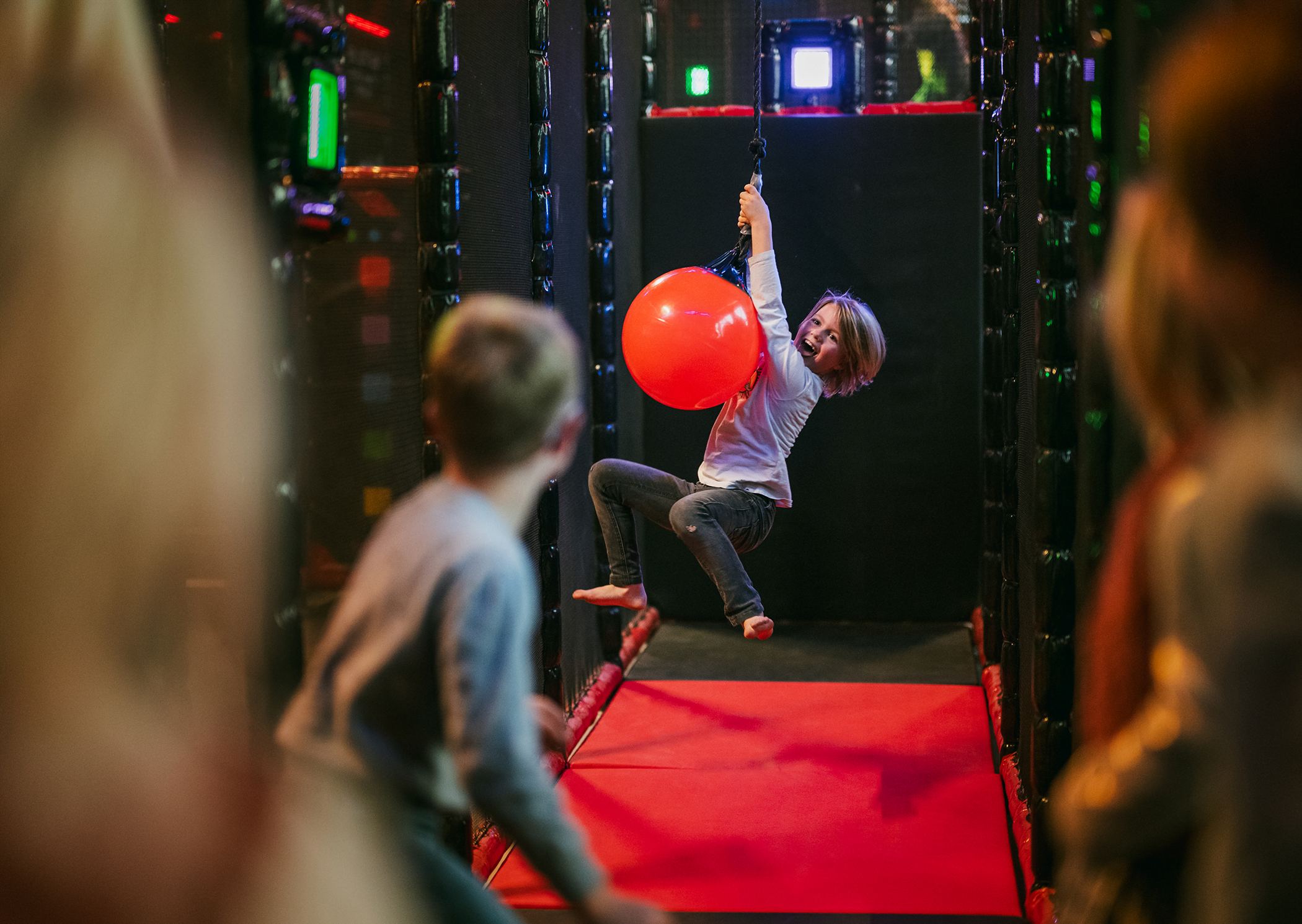 taggy waggy active easter egg